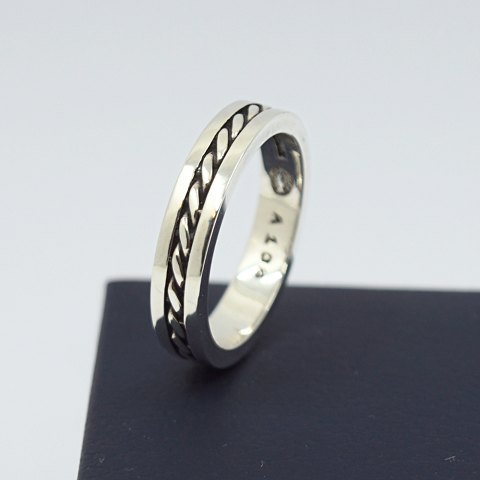 Georg Jensen; Ring i sterlingsølv, nr. A106