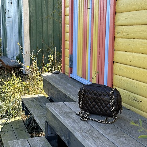 Chanel Camera taske.